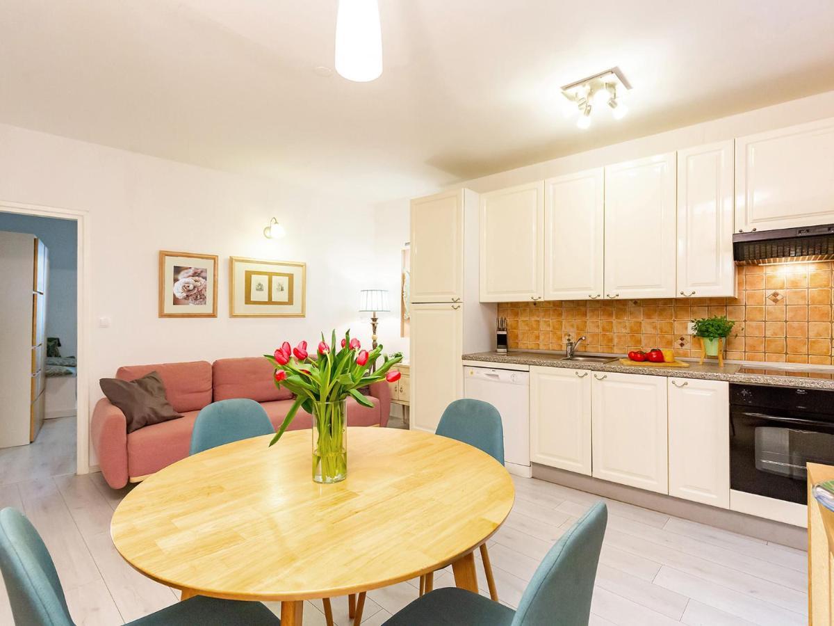 Apartment Anika Old Town بوريتش المظهر الخارجي الصورة